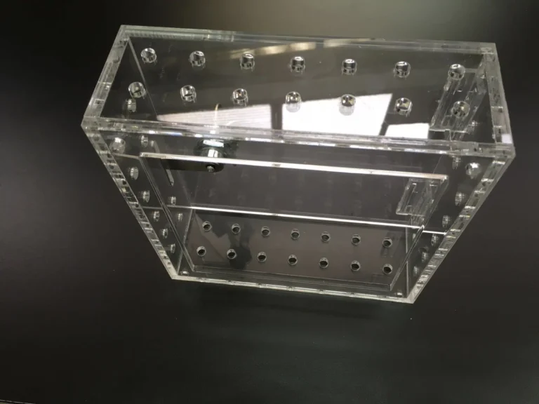 Caja de seguridad para termostato en metacrilato