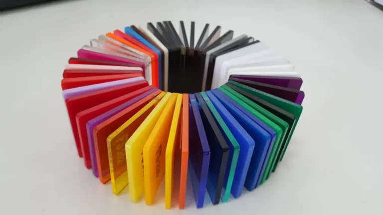 Planchas de metacrilato más demandadas en distintos colores