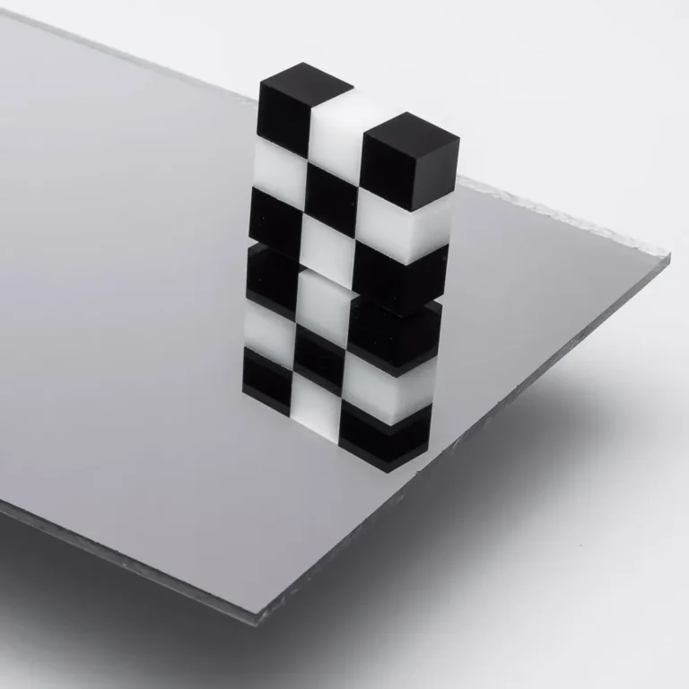 Planchas de metacrilato con acabado efecto espejo