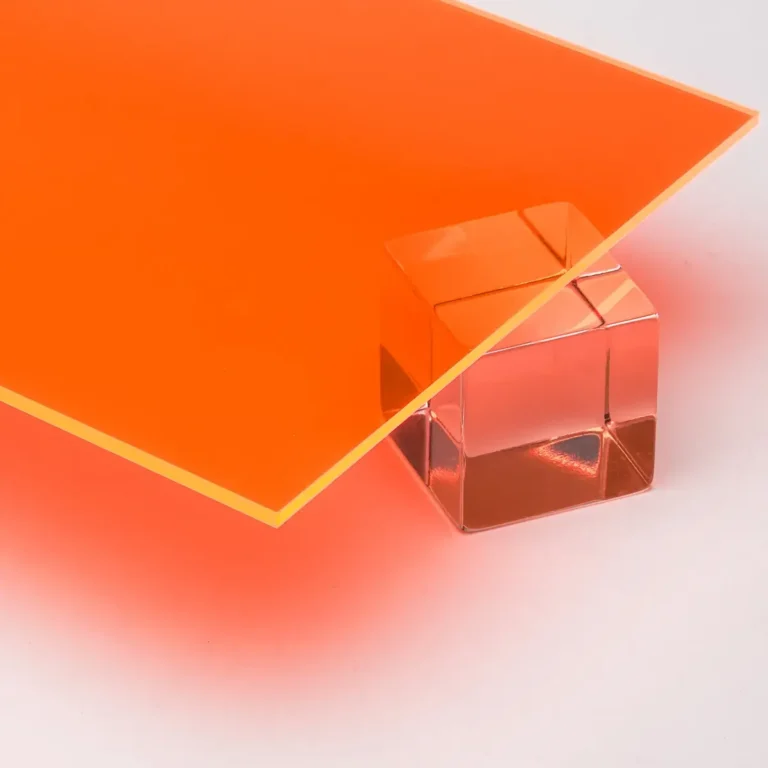 Planchas de metacrilato fluorescente en colores vibrantes