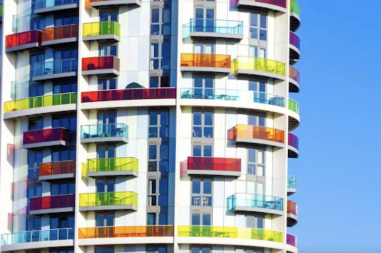 Terrazas y balcones con metacrilato en Madrid