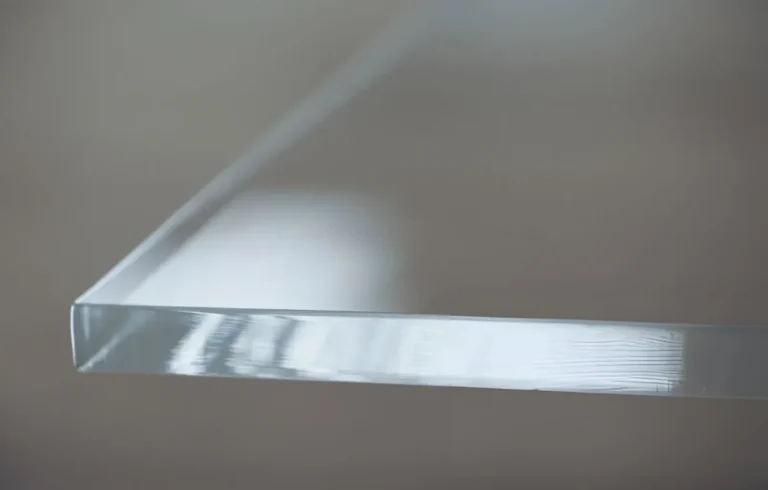 Metacrilato al corte transparente a medida