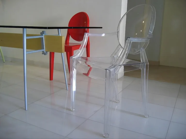 Sillas de metacrilato