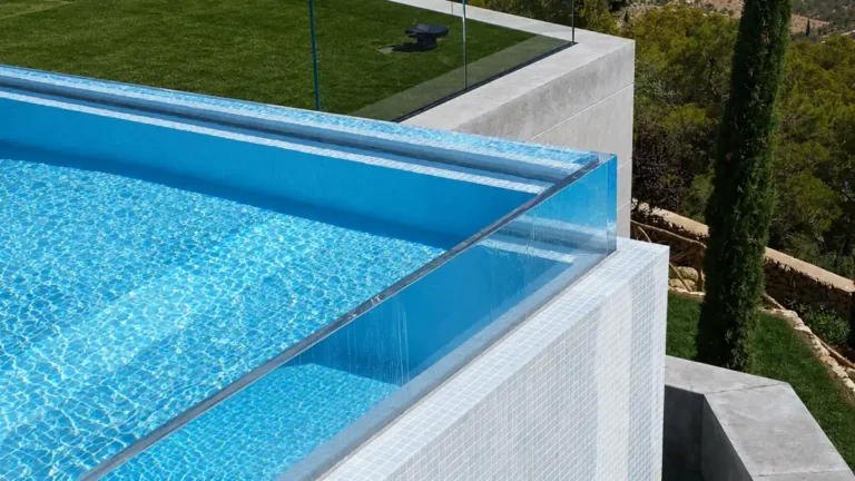 Metacrilato para piscinas