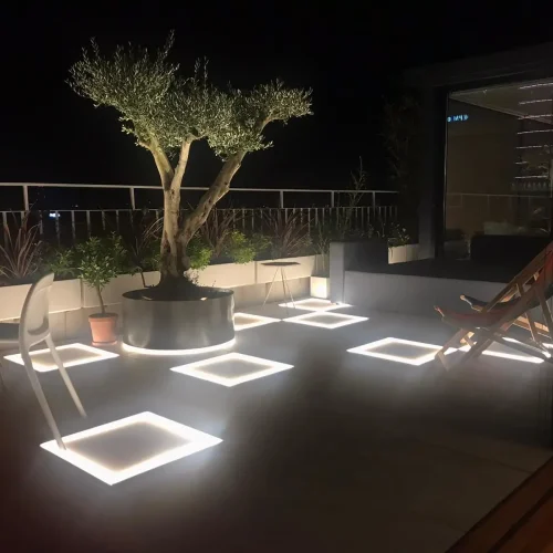 Las aplicaciones del metacrilato a medida en diseño de exteriores