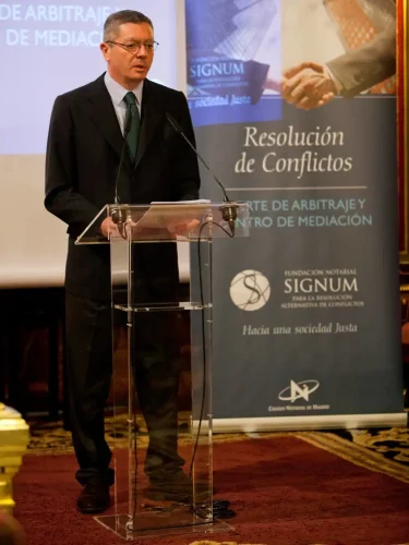 Atril de metacrilato para eventos y exposiciones