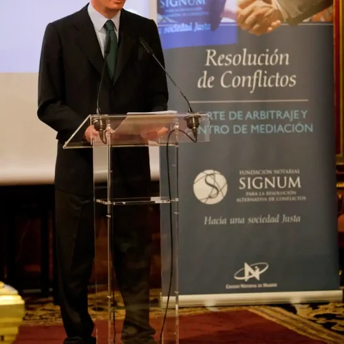 Atril de metacrilato para eventos y exposiciones