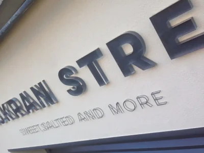 Letras corpóreas en metacrilato personalizadas en Madrid