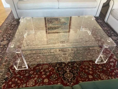 Mesas de metacrilato personalizadas a medida