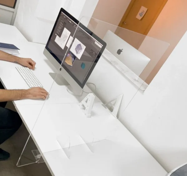 Metacrilato en oficinas modernas